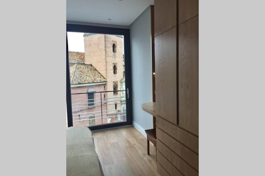 Imagen Suite Севилья Экстерьер фото